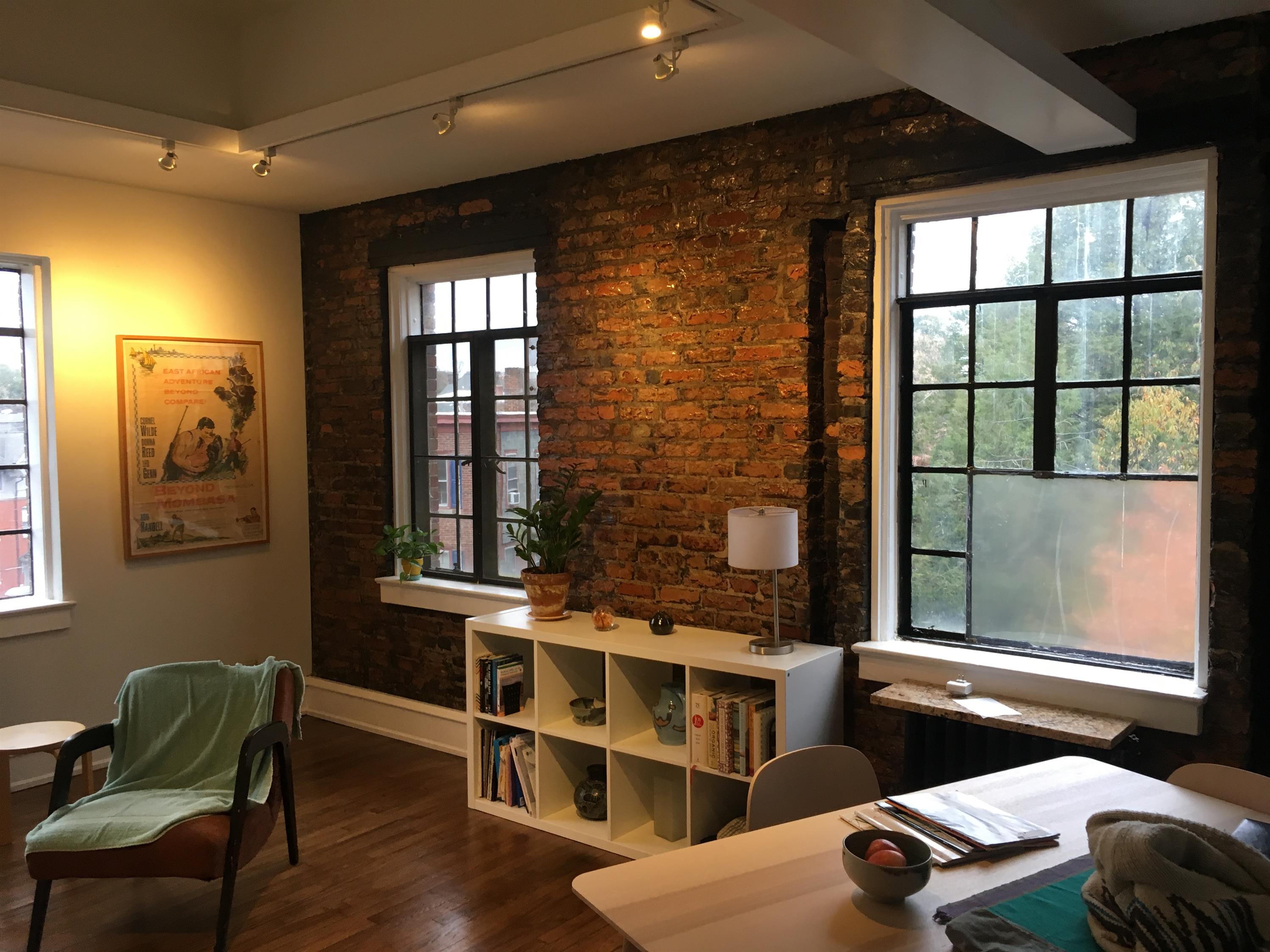 1212 delaware ave, D4